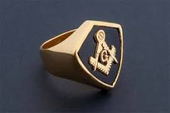 Buy Masonic Ring Online | Masonic Craftsman Ring | Masonic Ring for Sale – 14kt Yellow Gold | Free Mason Rings - Image 2